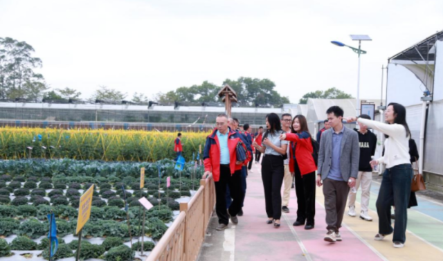 走访广东航天农业科技生态园。