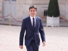 法国史上最年轻总理！阿塔尔是谁？马克龙为何选他？｜快问快答