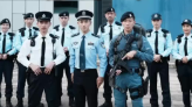 “我们是中国警察！”，香港警察发布视频致敬全国同行