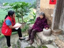 聚焦新兴两会 | 县人大代表何继兰：多方协调促修路，助力乡村振兴