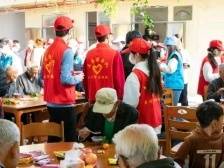 情暖吴阳，助力典型镇建设！直击腊八粥免费派送现场→