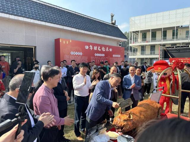 1月19日，2024广东年猪文化节在广州柯木塱举办