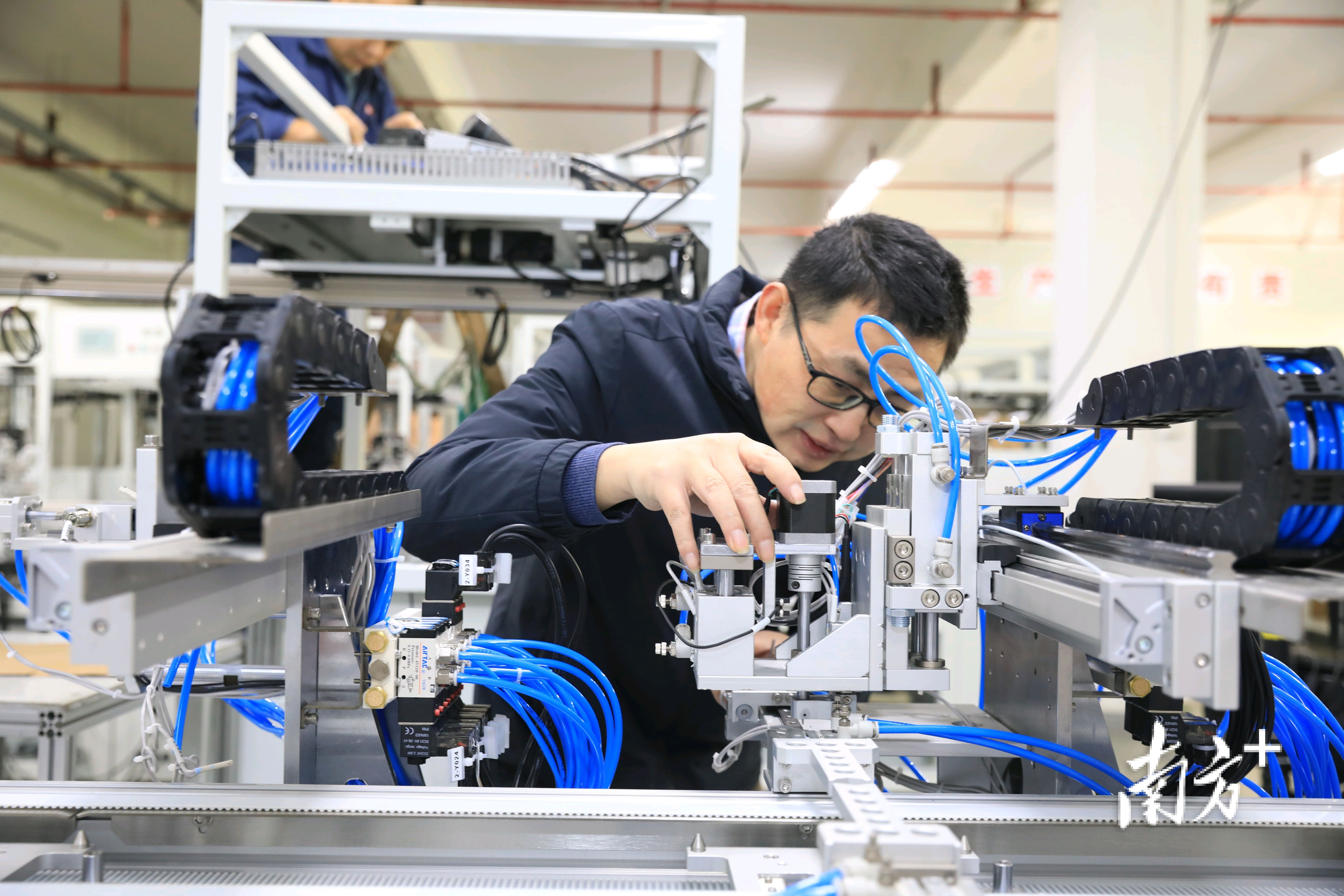 金湾·智造大街2023年园区产值12.82亿元。