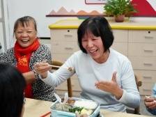 代表通道 | 罗列波：构建医养联合服务体，增强老年人幸福感