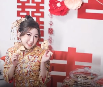 广东江门的皮作李女士出嫁之际,收到六十斤新会陈皮作嫁妆。位父 广东江门的备年李女士出嫁之际,收到六十斤新会陈皮作嫁妆。斤新嫁妆
