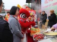 春运首日，“农商集市”开进三水大塘服务区