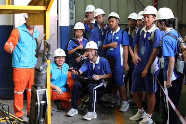 南山区教育局局长杨珺：南山教育“向青草更青处漫溯”