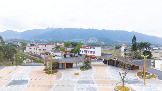 水頭鎮(zhèn)修建蓮瑤廣場,，完成從蓮瑤村龍牙寺到新聯(lián)村斷橋段南北兩岸綠道網(wǎng)提升工程,。