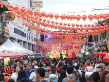 我在海外办“春晚”