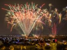 燃朵焰火给你呀！粤东西北烟花表演信息，收好不谢