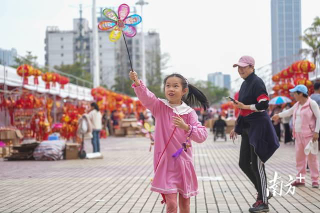城视｜时隔三年重新回归，珠海最大花市“年味”满满