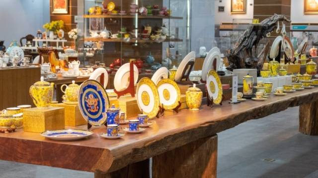 与“瓷”共舞，绽放“潮”彩｜品牌说