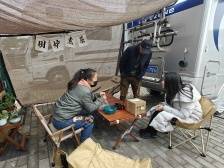 冬日有暖阳，热情又好客！房车住湛过大年