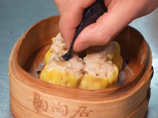 生猛广东 镬气过年③ | 让广式点心“点暖人心”