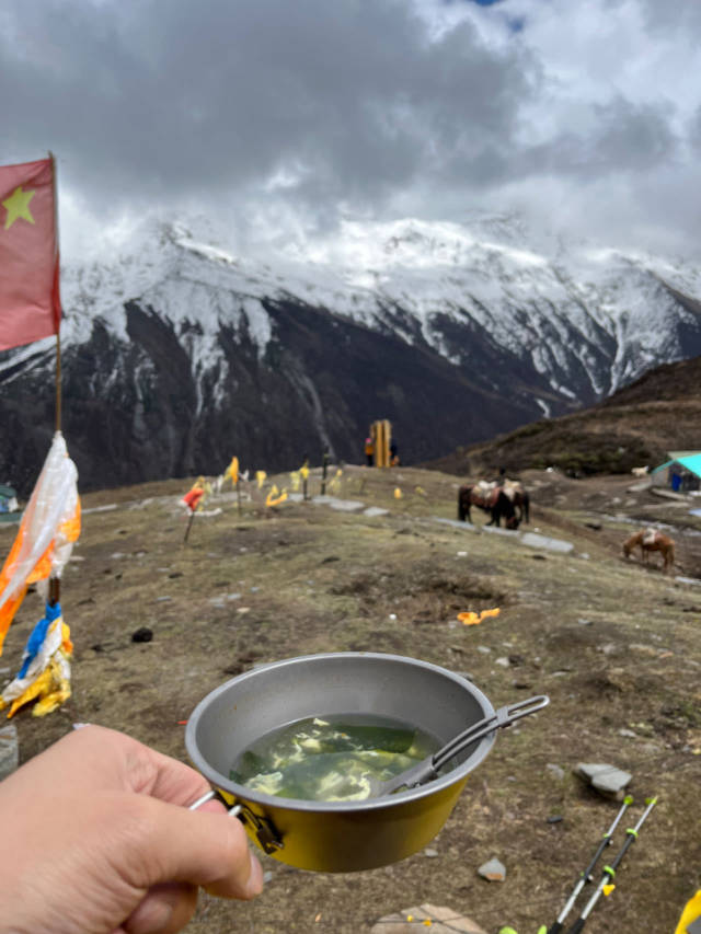 四姑娘山登山活動,，受訪者供圖