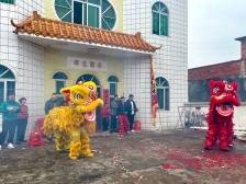湛江小镇：热闹拜大年，醒狮不能停｜让家乡出圈