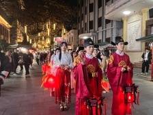 潮州牌坊街花灯巡游，古风华美惊艳游客！