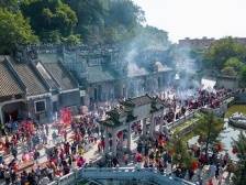 年初一芦苞祖庙片区游客超6万人次！新春国潮庙会迎客了