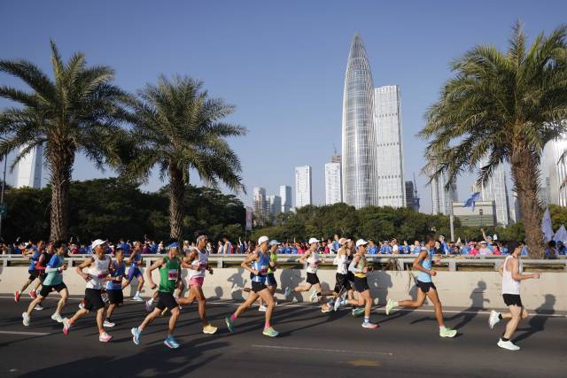 青年男士時尚服裝搭配（青年男士時尚穿搭）