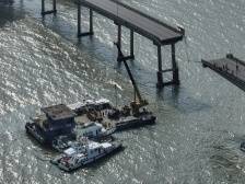 广州沥心沙大桥事故搜救全记录