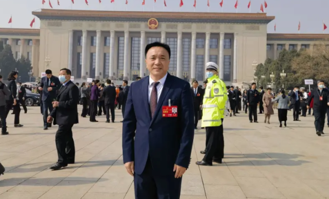 全國人大代表寧凌,。