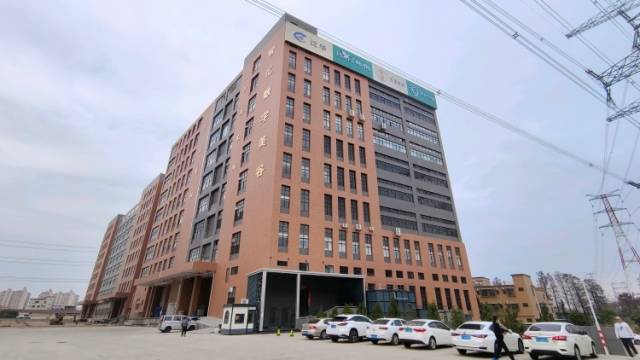 “黄金走廊”转型热：中山东凤民乐社区再造家电城｜乡村“工改”观察