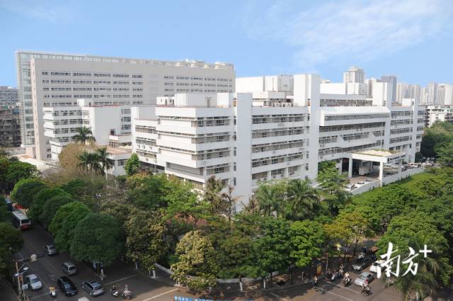 图为汕头大学医学院第一附属医院外观。 受访者供图 图为汕头大学医学院第一附属医院外观。 受访者供图