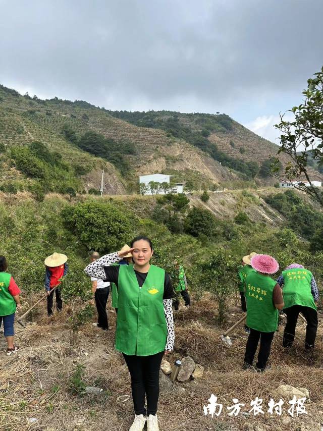 换装不换心，退役女兵凭借军人本色成为南粤大地乡村振兴一支不可忽视的“她力量”。