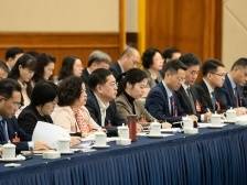 广东代表团开放团组，围绕新质生产力、绿美广东、海洋经济等建言