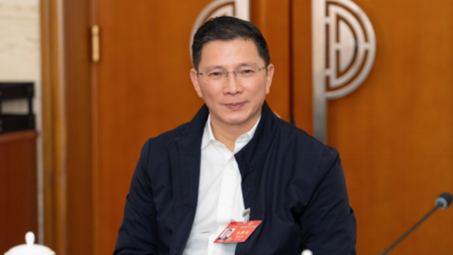 全国人大代表、惠州市市长温金荣：构建更具竞争力的现代化产业体系