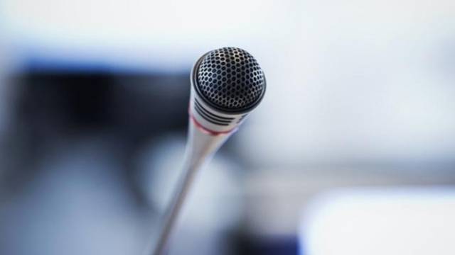 如何严惩网络暴力“按键伤人”？韩文胜、董明珠等代表发声