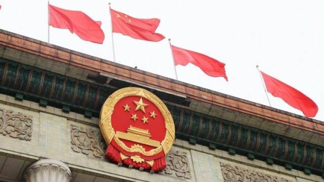 广东代表团举行全体会议审议全国人大常委会工作报告、两高工作报告