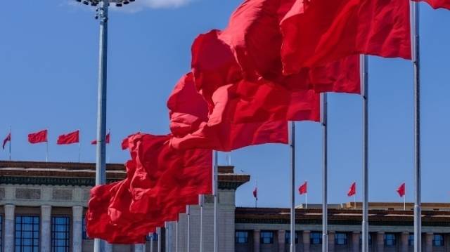 为推进中国式现代化团结奋斗——全国政协十四届二次会议闭幕侧记