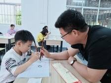 陆丰追“锋”人梁保：村民们都认“这张脸”