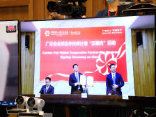 粤企“云功夫”：一场直播引来200万美元大订单